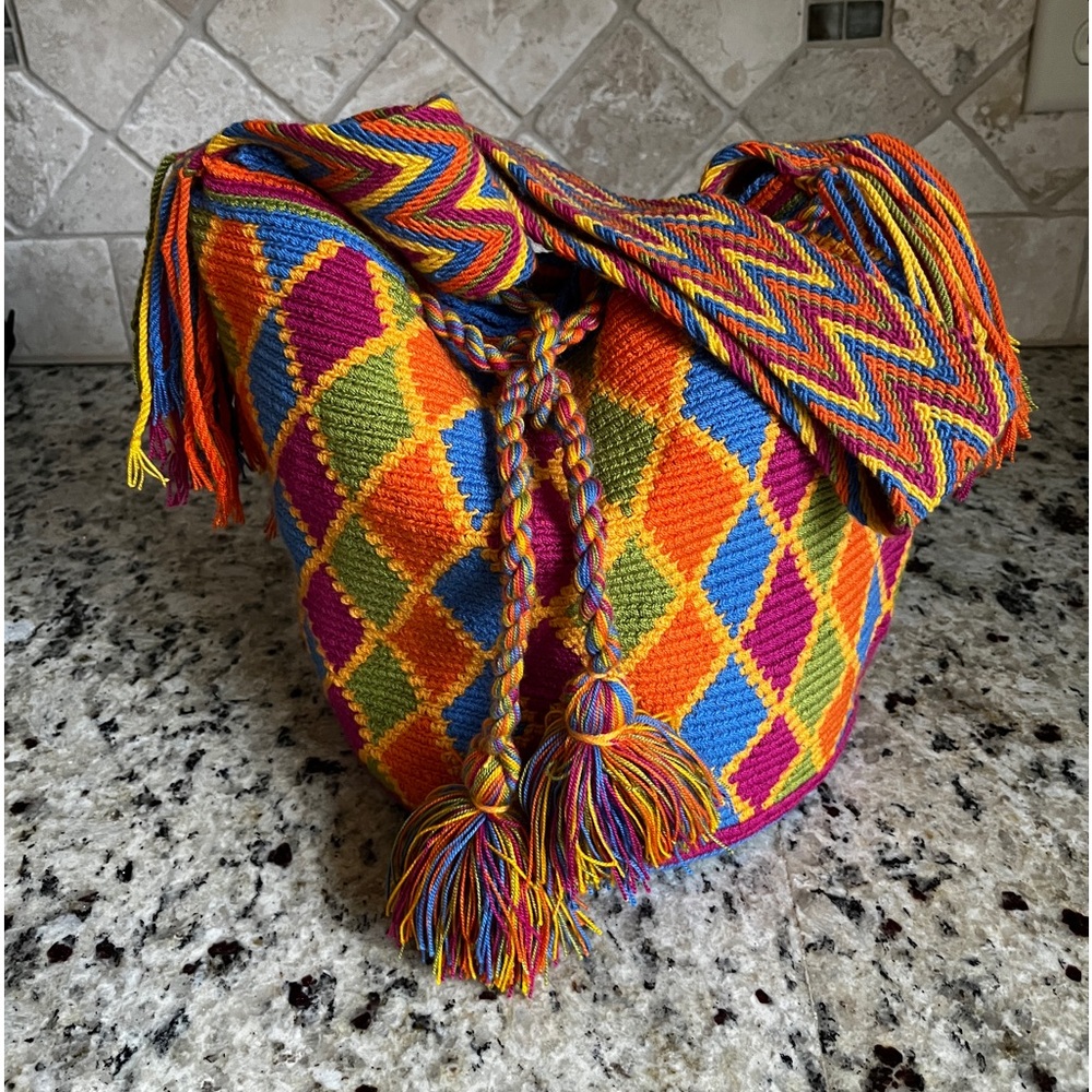 Wayuu Bucket Bag Hand-Woven Bohemian Groovy Chic Hand-Made Rainbow Colored